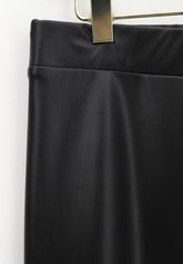 Leggings in Eco Pelle Elasticizzata effetto Termico Must Plus - Nero - Black | Oroblù